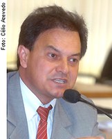 Aelton Freitas critica PAC por não atender ao agronegócio