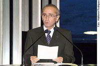 Cícero Lucena homenageia Octavio Frias de Oliveira