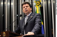 Ivo Cassol cobra melhora da gestão pública em Rondônia