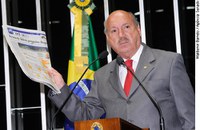 Luiz Henrique repudia divulgação de pesquisa de voto em véspera de eleição