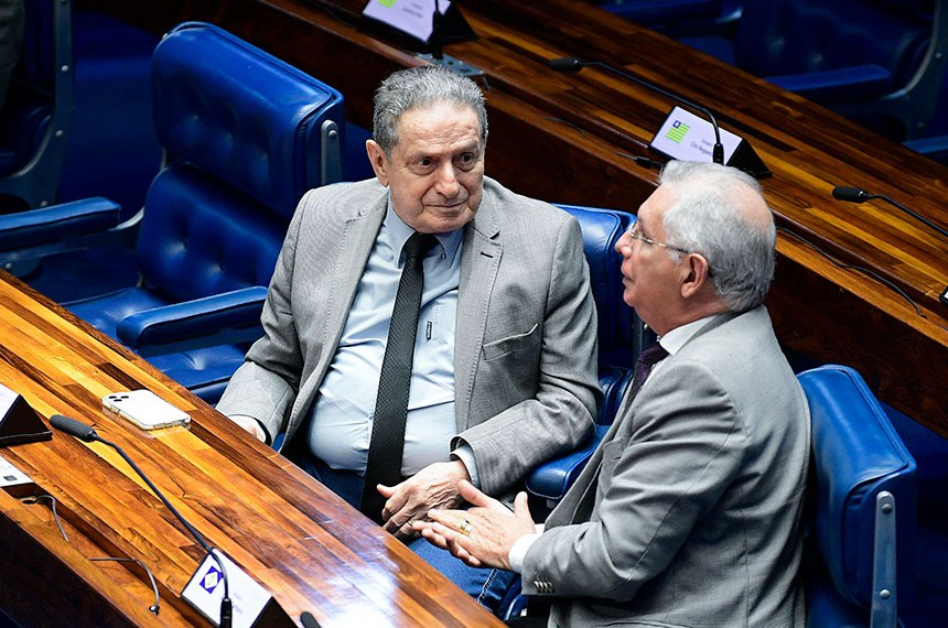 Bancada:
ex-senador Mozarildo Cavalcanti.
ex-senador Thieres Pinto.