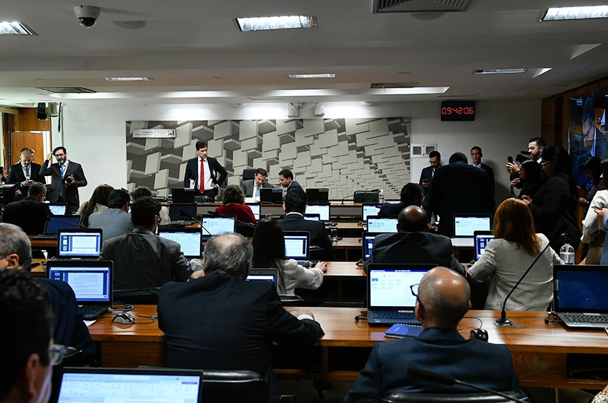 Mesa:
presidente da CAE, senador Vanderlan Cardoso (PSD-GO);
senador Rodrigo Cunha (Podemos-AL).